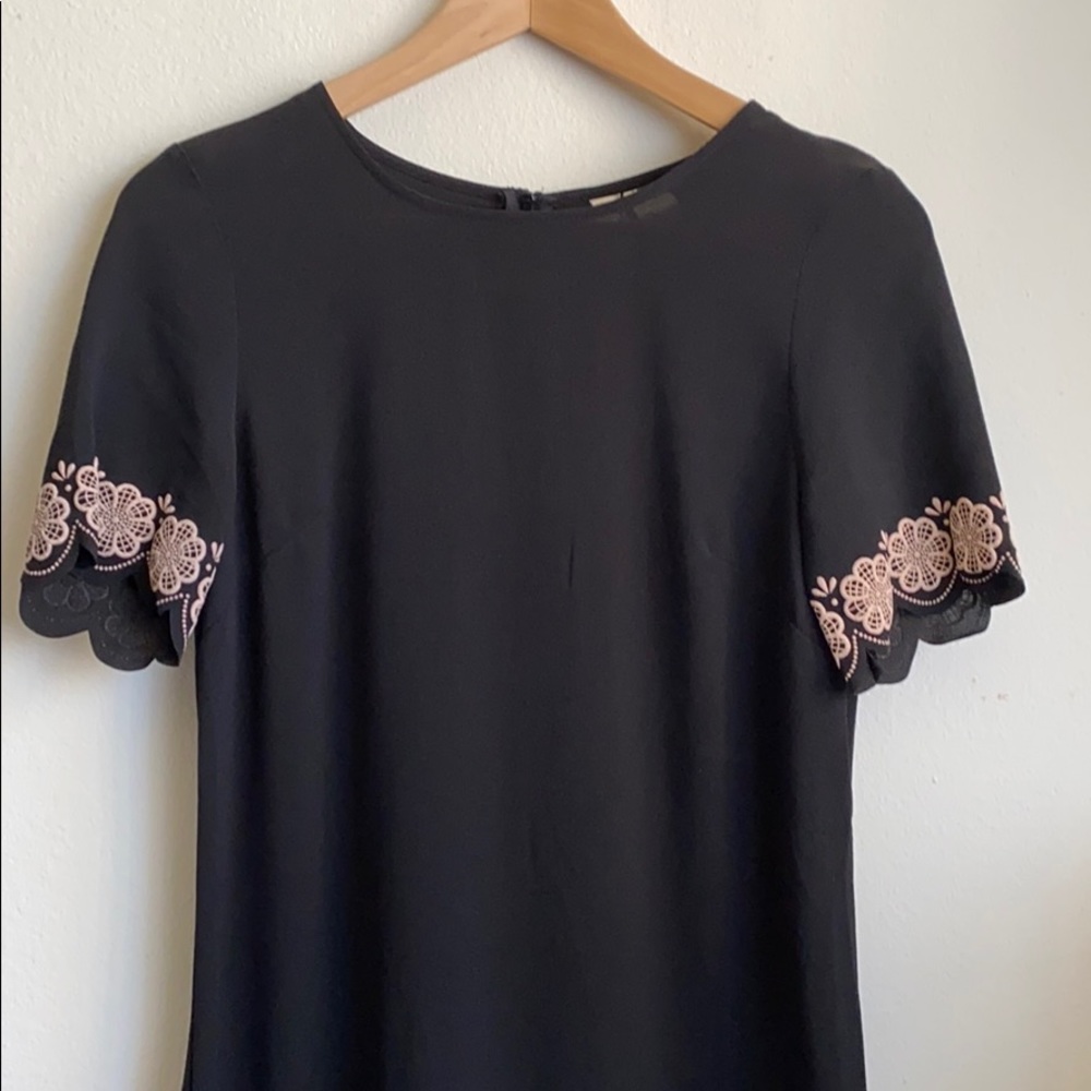Black and white H&M divided dress. Size 4.
